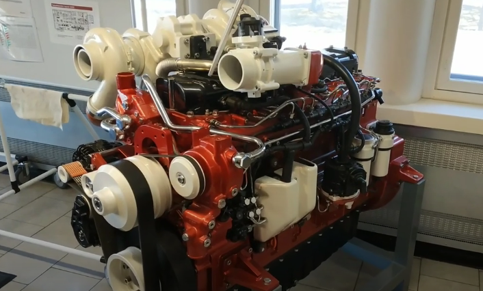 Мотор Agcosisu Power 44 CTA